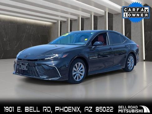 Used 2025 Toyota Camry XSE w/ Premium Plus Package FWD image 1