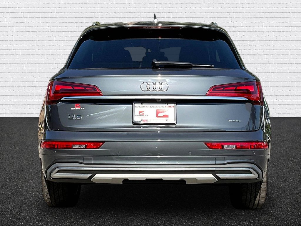 Used 2023 Audi Q5 2.0T Premium Plus w/ Premium Plus Package AWD/4WD image 5