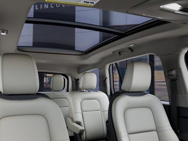 New 2027 Lincoln Aviator AWD image 24
