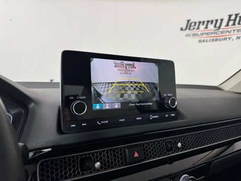 Used 2023 Honda Civic LX image 3
