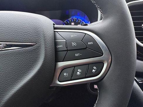 New 2026 Chrysler Voyager LX image 17