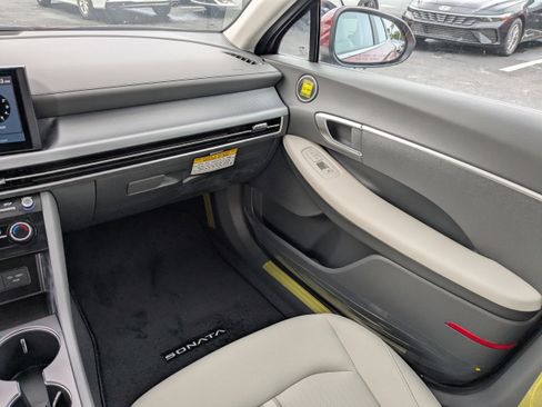 New 2025 Hyundai Sonata SE image 13