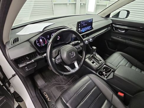 Used 2025 Honda CR-V EX-L image 12