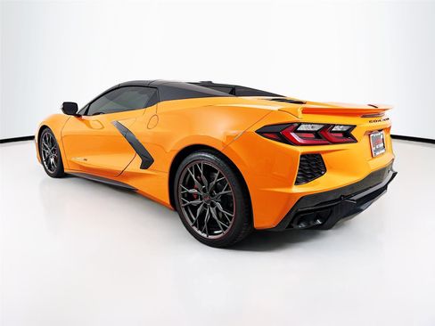 Used 2024 Chevrolet Corvette Stingray Convertible image 6