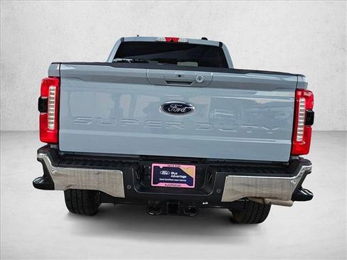 Certified 2025 Ford F250 Lariat w/ FX4 Off-Road Package AWD/4WD image 7