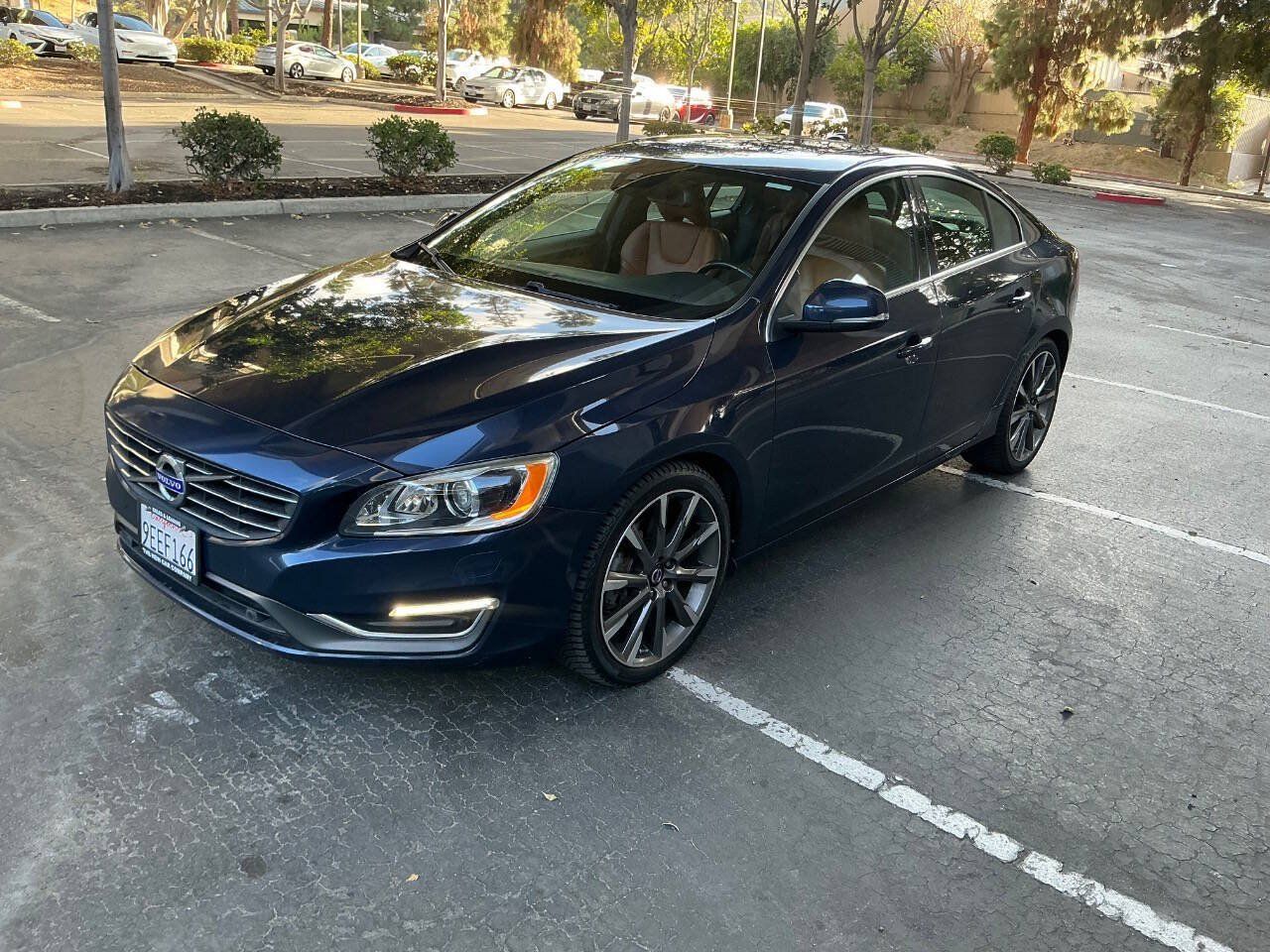 Used 2015 Volvo S60 T5 Premier Plus AWD/4WD image 2