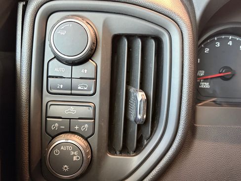 Used 2022 Chevrolet Silverado 1500 Custom AWD/4WD image 24