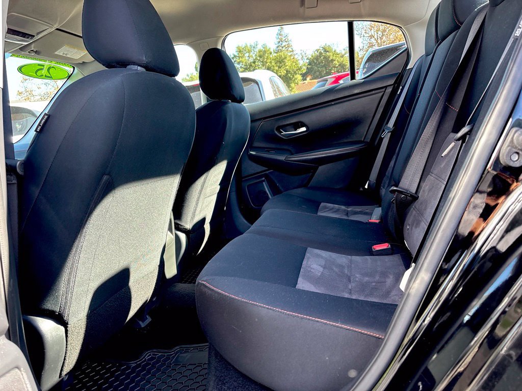 Used 2025 Nissan Sentra SR FWD image 27