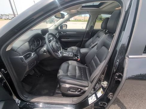 Used 2025 MAZDA CX-5 AWD 2.5 S w/ Preferred Package image 12