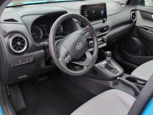 Used 2023 Hyundai Kona SEL w/ Convenience Package AWD/4WD image 9