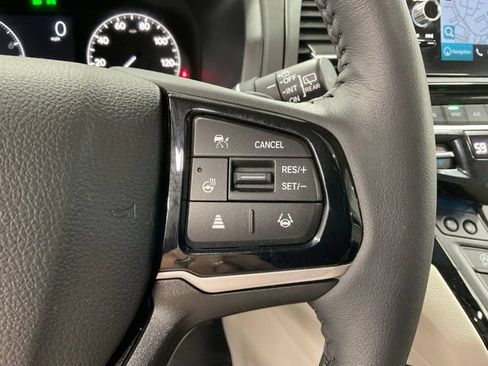 Certified 2026 Honda Odyssey Elite image 23