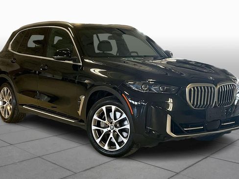 Certified 2024 BMW X5 xDrive50e image 2
