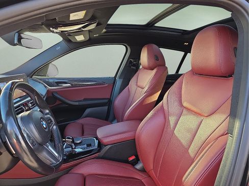 Used 2022 BMW X4 M40i image 13