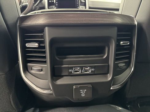 New 2026 RAM 2500 Laramie w/ Night Edition AWD/4WD image 12