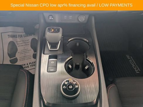 Certified 2026 Nissan Rogue SV AWD/4WD image 19