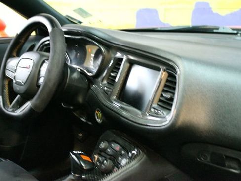 Used 2018 Dodge Challenger R/T w/ Blacktop Package image 10