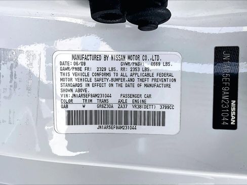 Used 2010 Nissan GT-R Premium image 31