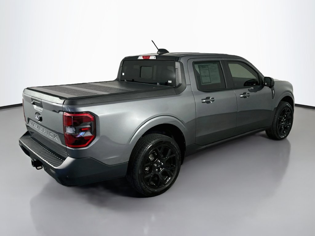 Used 2026 Ford Maverick Lariat w/ Black Appearance Package AWD/4WD image 7