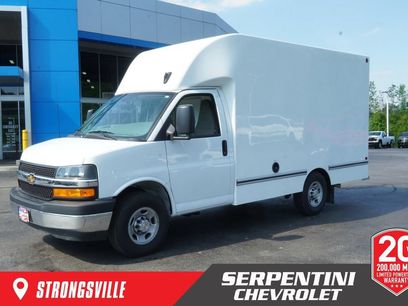 New 2026 Chevrolet Express 3500 w/ Power Convenience Package