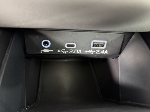 Used 2024 Subaru Legacy Premium AWD/4WD image 23