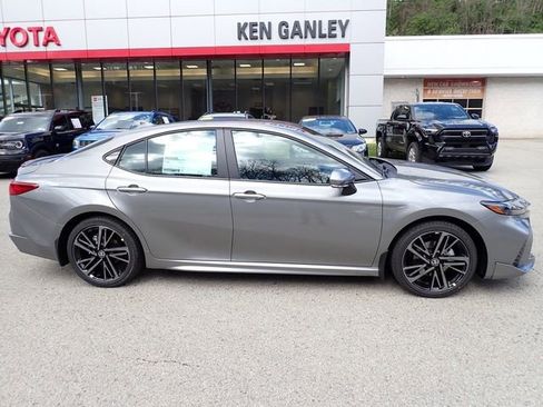 New 2026 Toyota Camry XSE FWD image 2