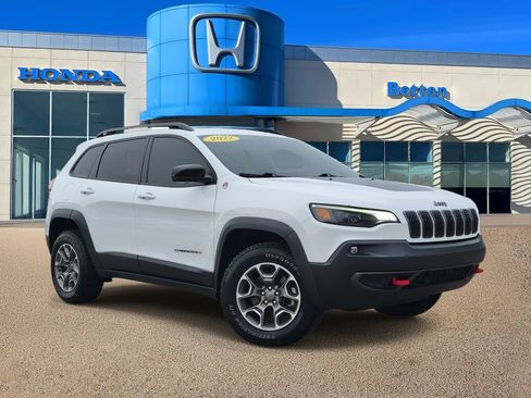 Used 2022 Jeep Cherokee Trailhawk AWD/4WD image 1