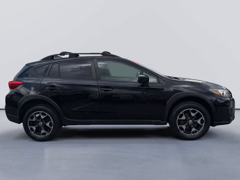 Used 2018 Subaru Crosstrek 2.0i Premium AWD/4WD image 2