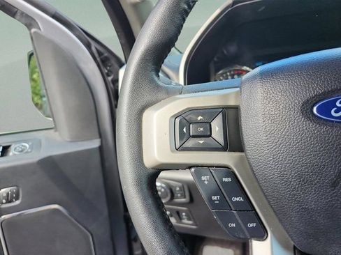 Used 2020 Ford F150 Lariat image 13