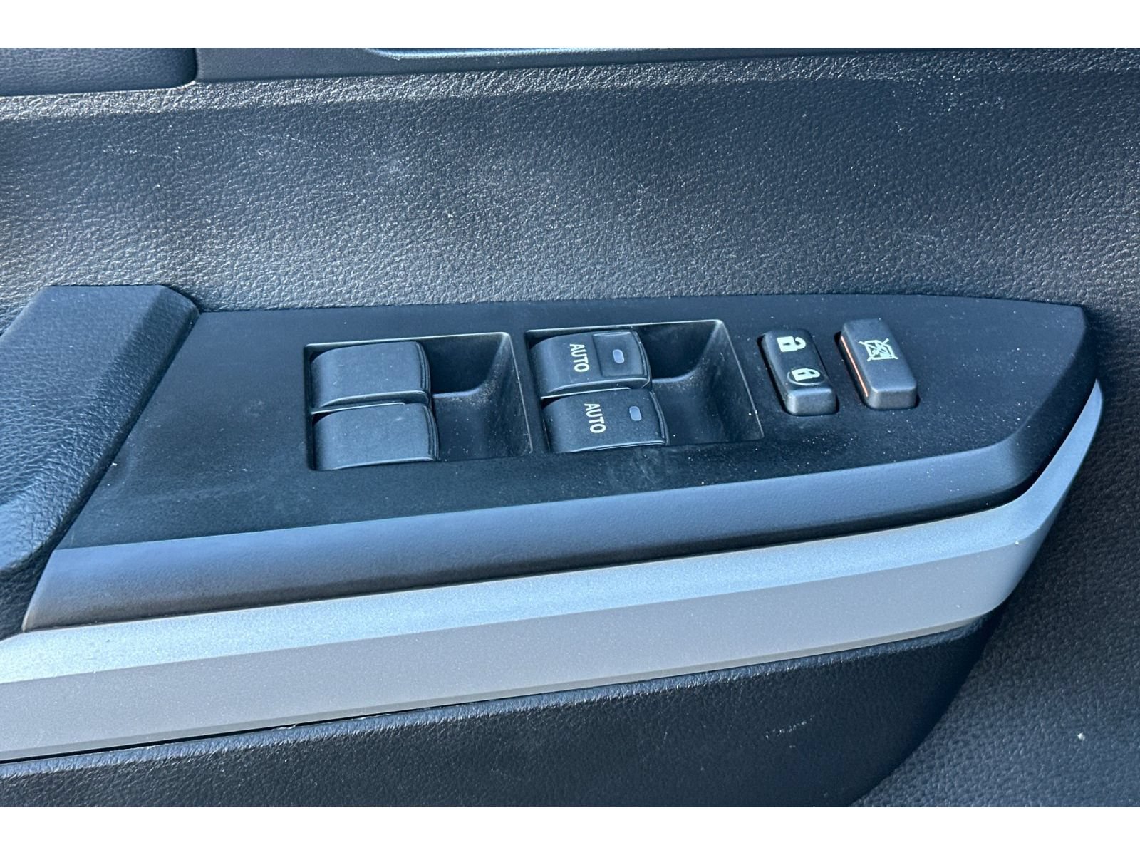 Certified 2021 Toyota Tundra Limited w/ Limited Premium Package RWD image 12