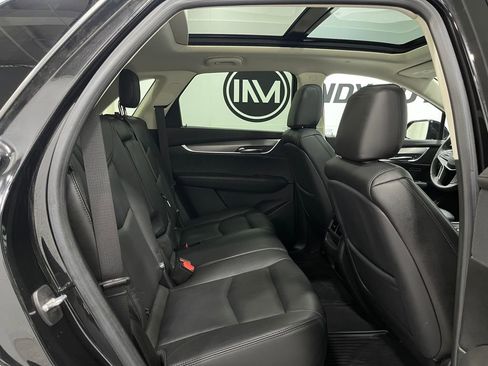 Used 2018 Cadillac XT5 Premium Luxury image 32