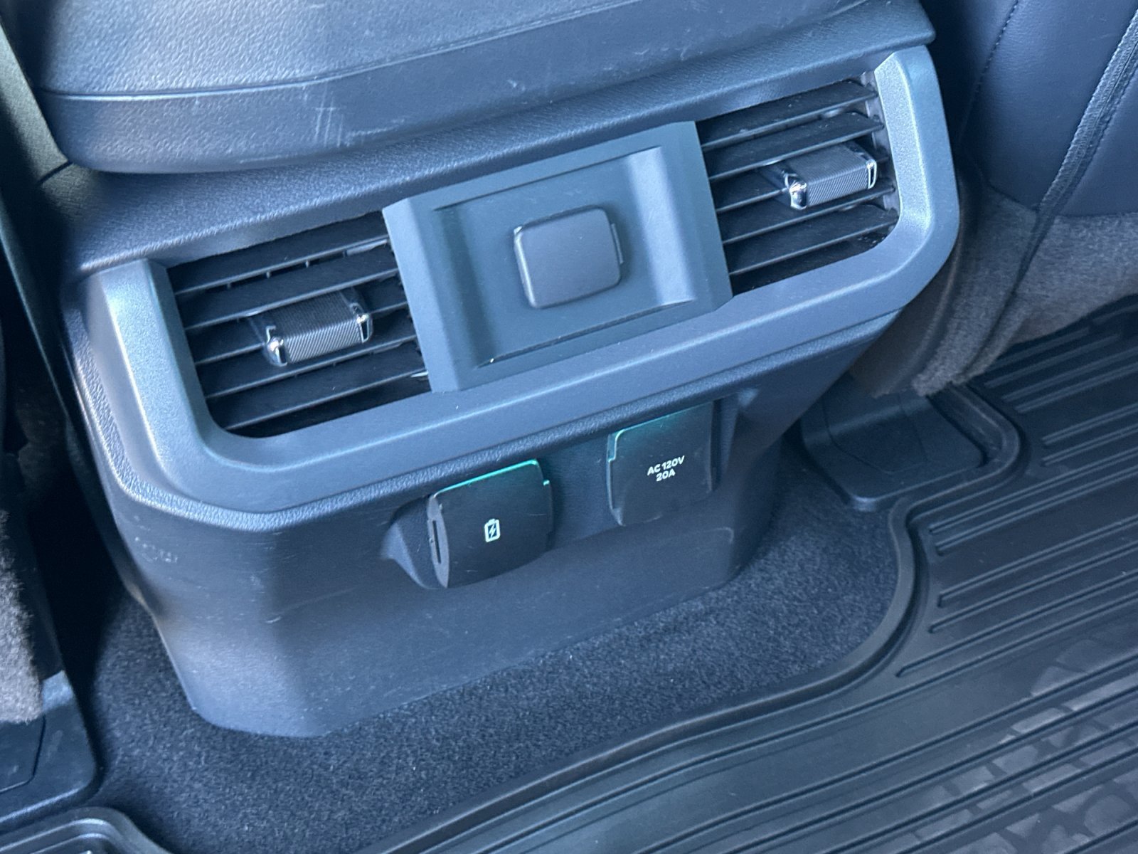 Used 2025 Ford F150 XLT w/ Equipment Group 303A High AWD/4WD image 32