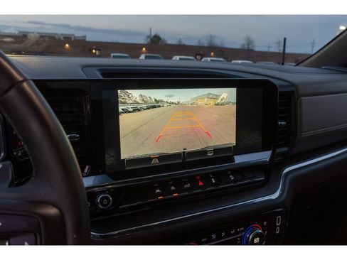 Used 2023 GMC Sierra 1500 SLT w/ SLT Convenience Package image 20