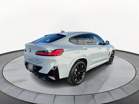 Certified 2023 BMW X4 xDrive30i w/ M Sport Package image 5