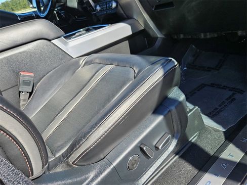 Used 2021 Ford F450 Platinum w/ FX4 Off-Road Package image 37