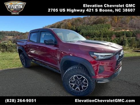 Used 2025 Chevrolet Colorado ZR2 image 1