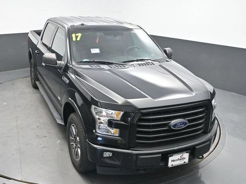 Used 2017 Ford F150 XLT w/ Equipment Group 302A Luxury AWD/4WD image 19
