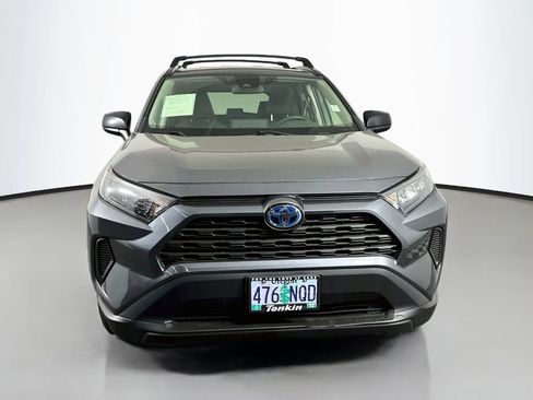 Used 2022 Toyota RAV4 LE AWD/4WD image 3