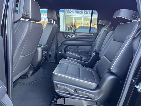 Certified 2023 Chevrolet Suburban Premier image 14