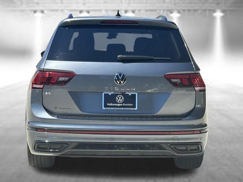 Certified 2023 Volkswagen Tiguan SE R-Line FWD image 4