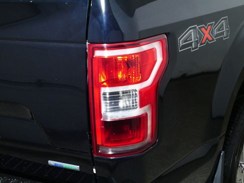 Used 2018 Ford F150 XLT w/ Equipment Group 302A Luxury AWD/4WD image 17