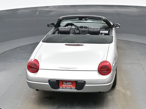 Used 2004 Ford Thunderbird image 34