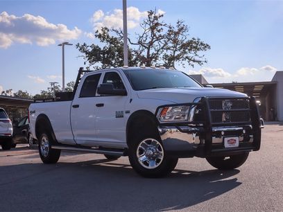 Used 2018 RAM 2500 Tradesman w/ Chrome Appearance Group