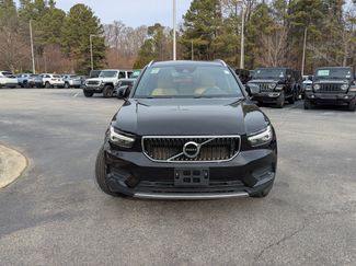 Used 2020 Volvo XC40 T5 Momentum video 2