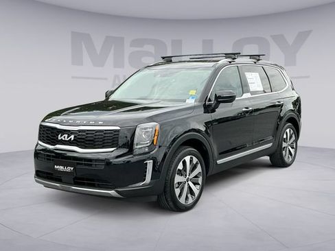 Used 2022 Kia Telluride S AWD/4WD image 1