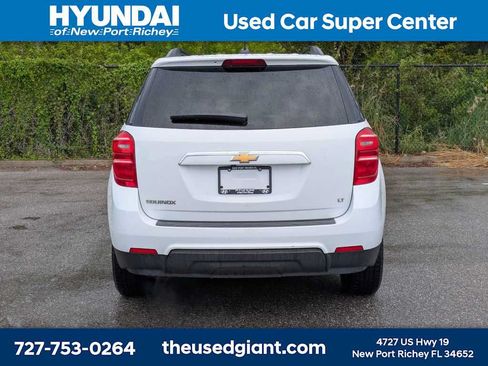Used 2017 Chevrolet Equinox LT w/ Convenience Package FWD image 4
