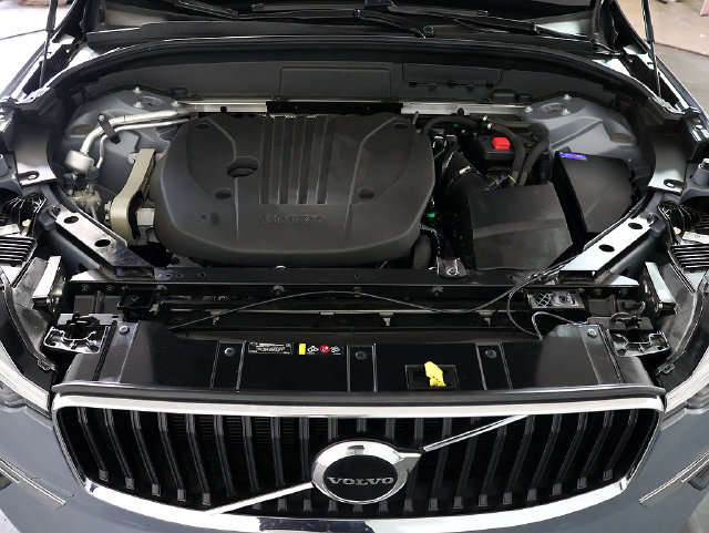 Used 2023 Volvo XC60 B5 Core AWD/4WD image 37