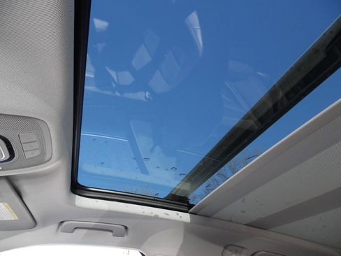 Used 2018 Audi Q5 2.0T Premium Plus w/ Premium Plus Package image 18