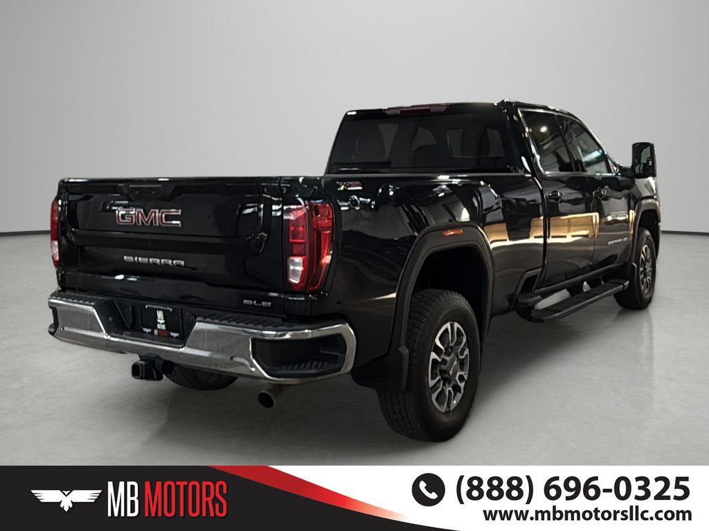 Used 2024 GMC Sierra 3500 SLE w/ SLE Value Package AWD/4WD image 4