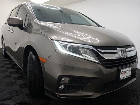 Used 2018 Honda Odyssey EX image 8