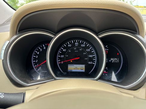 Used 2012 Nissan Murano LE w/ Platinum Pkg AWD/4WD image 13